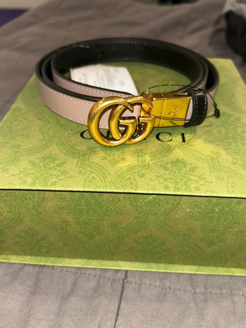 Gucci GG Marmont reversible thin belt